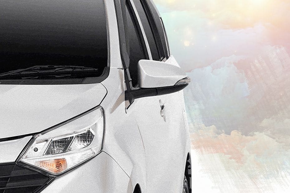 Daihatsu Sigra Drivers Side Mirror Front Angle